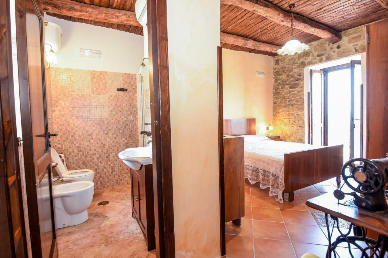 Bed and Breakfast Casale San Martino Laureana Cilento Exterior foto